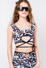 Black and white tribal print top with keyhole cutout.